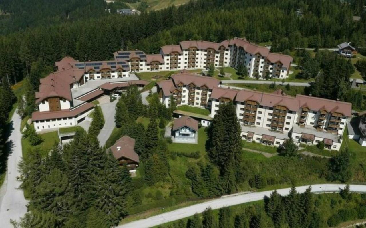 Ferienapartment Kanzelhoehe An Der Skipiste Kanzelhohe Екстериор снимка